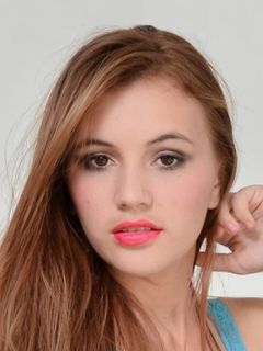 Sara Alvarez